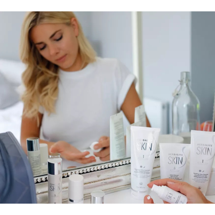 Антивікова сироватка для обличчя Herbalife SKIN 50 мл